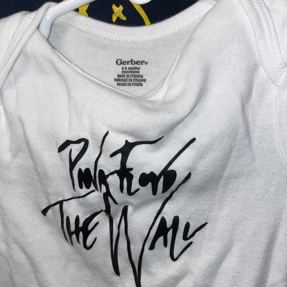 Bundle 6 rock and roll baby toddler shirts onesies - Picture 6 of 12